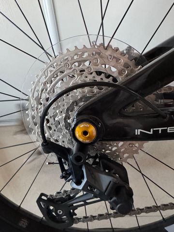 Intense TAZER S 2023 2023 Mountainbike de segunda mano, Gris claro — imagen 67 de 73