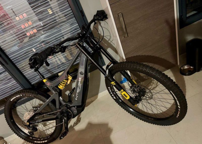 Intense TAZER S 2023 2023 Mountainbike de segunda mano, Gris claro — imagen 7 de 73