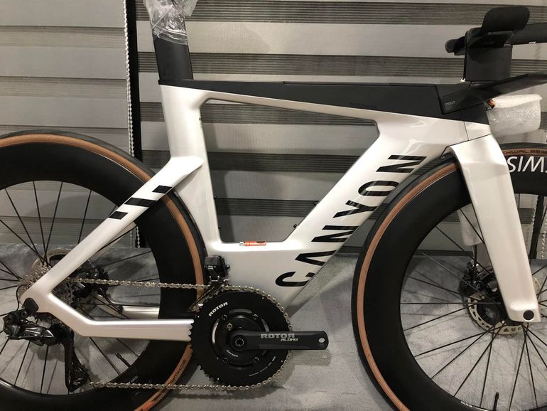 Canyon Canyon Speedmax CFR Disc Di2 2023