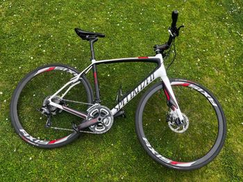 Specialized, Sirrus Expert Disc Carbon
