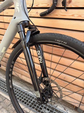 Used YT Industries Szepter CORE 4 700c 2024 2024 Road & Gravel, Light Gray — image 11 of 12