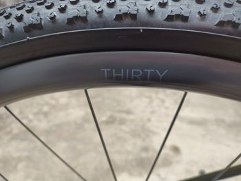 Used Factor Factor LS 2022 2022 Road & Gravel, Black — image 7 of 35