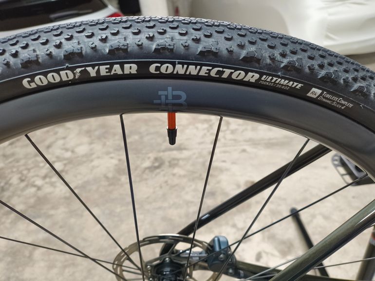Used Factor Factor LS 2022 2022 Road & Gravel, Black — image 5 of 35