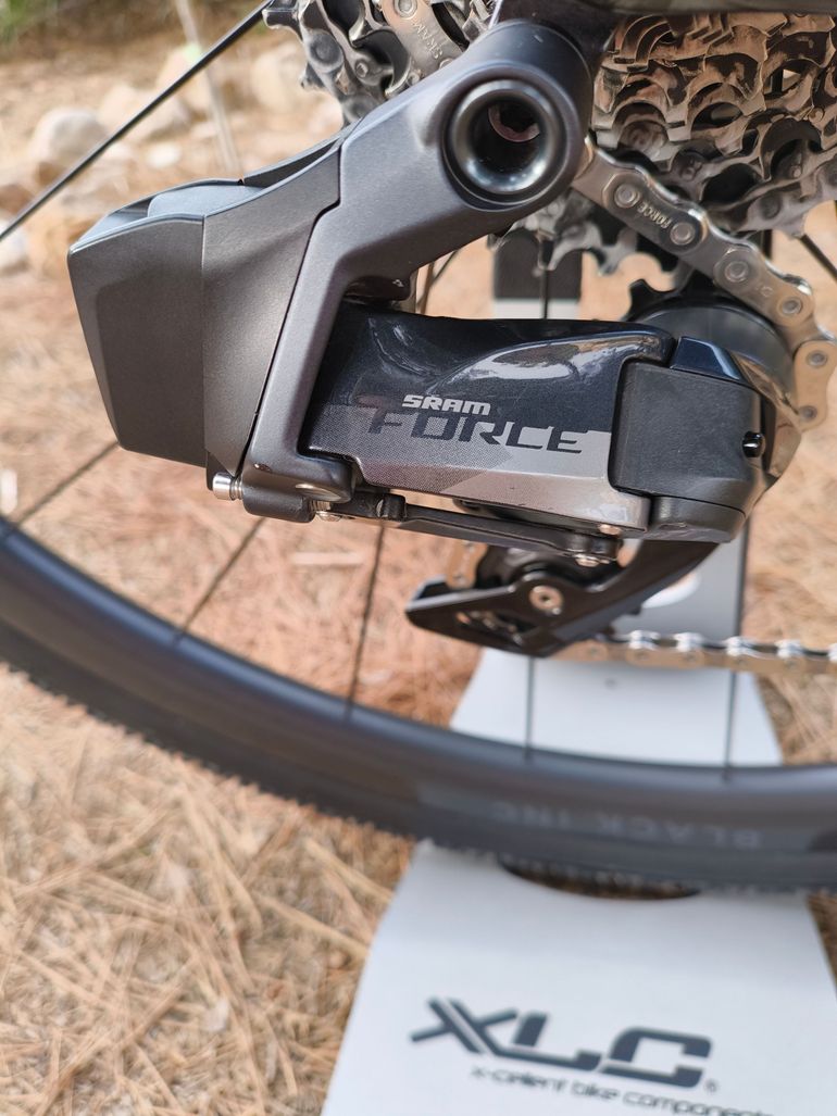 Used Factor Factor LS 2022 2022 Road & Gravel, Black — image 35 of 35