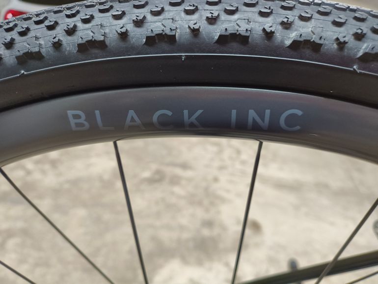Used Factor Factor LS 2022 2022 Road & Gravel, Black — image 6 of 35