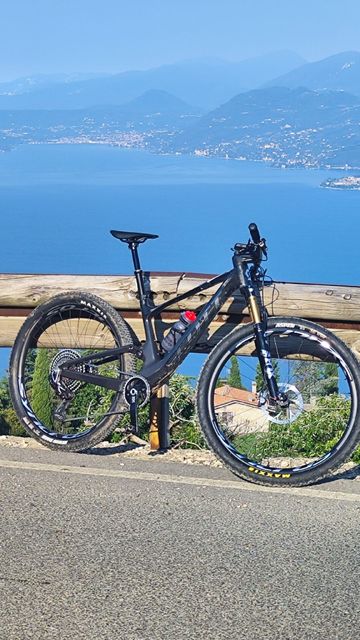 Used Scott Spark Sram Eagle Transmission XX 2023 Mountainbike, Black, 29 — image 6 of 8