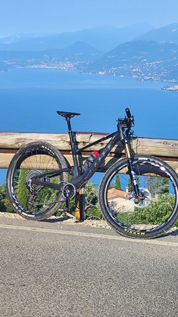 Used Scott Spark Sram Eagle Transmission XX 2023 Mountainbike, Black, 29 — image 7 of 8