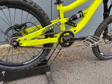 Used Commencal DH Supreme 20 2017 Mountainbike, Black — image 3 of 5