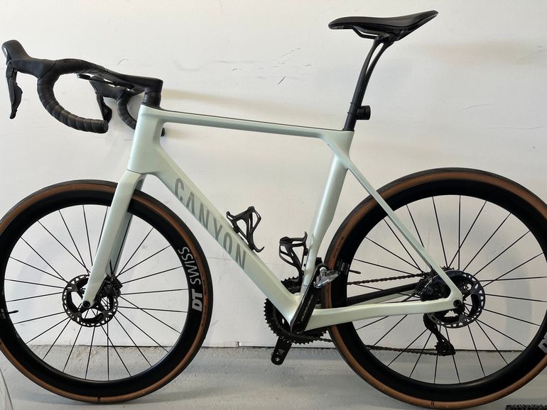 Brugt Canyon Endurace CFR Di2 2024 2024 Road & Gravel — billede 2 af 16