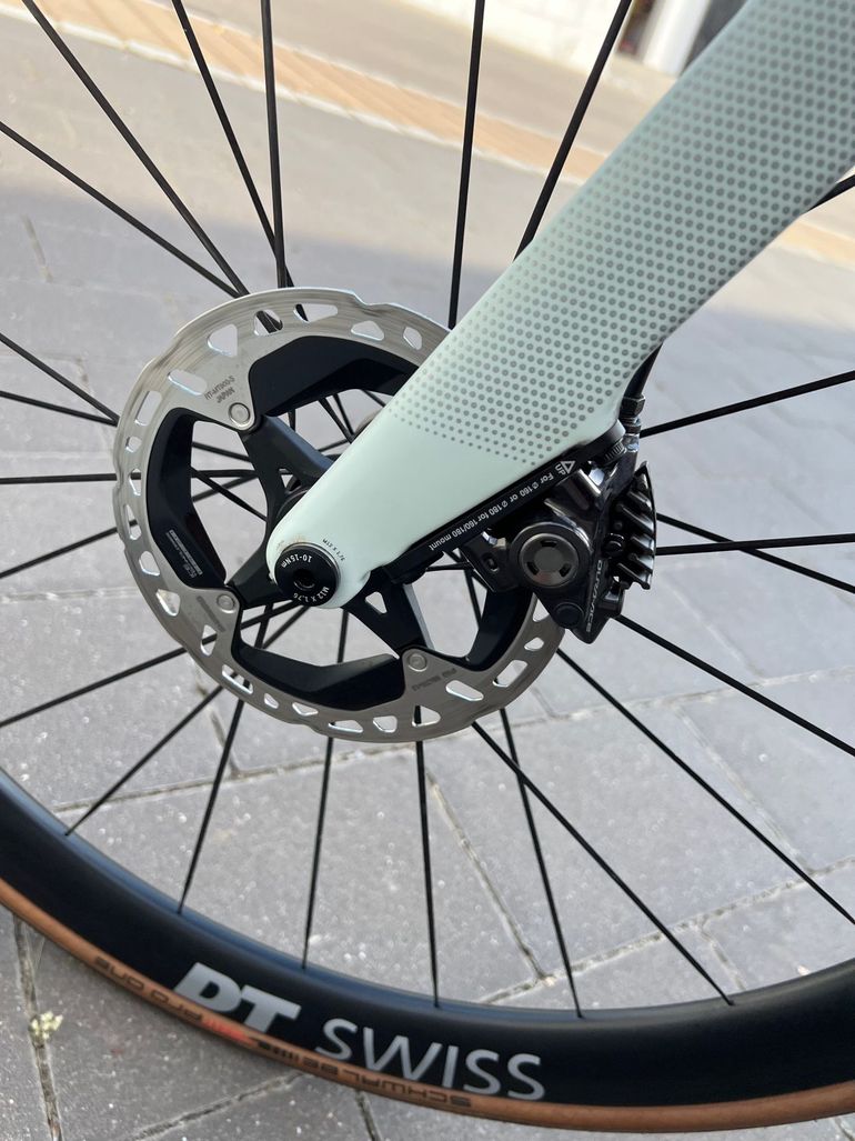 Brugt Canyon Endurace CFR Di2 2024 2024 Road & Gravel — billede 7 af 16