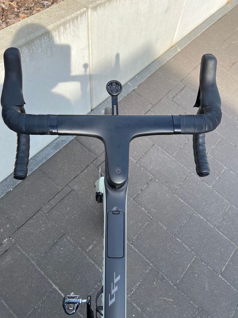 Brugt Canyon Endurace CFR Di2 2024 2024 Road & Gravel — billede 8 af 16