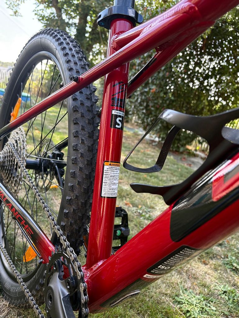 GT Avalanche Shimano Deore 2023