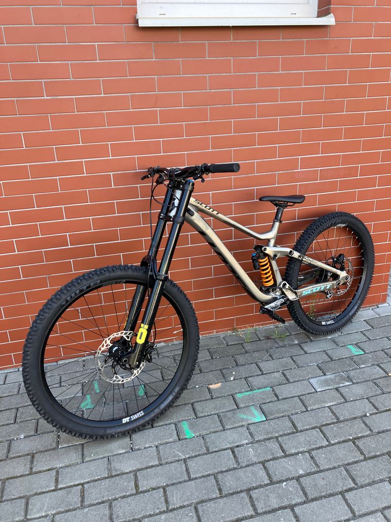 Gebrauchtes Scott Gambler 920 2021 2021 Mountainbike, Hellgrau, 29 — Bild 7 von 8