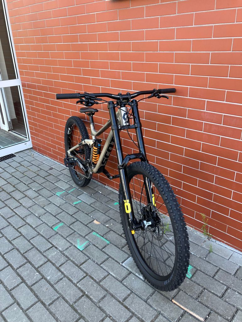 Gebrauchtes Scott Gambler 920 2021 2021 Mountainbike, Hellgrau, 29 — Bild 2 von 8