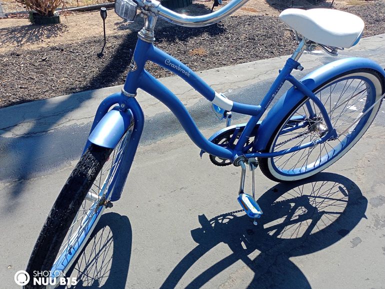 24 Inch Huffy Beach Cruiser Blue Beach Cruiser Bikes Cranbrook