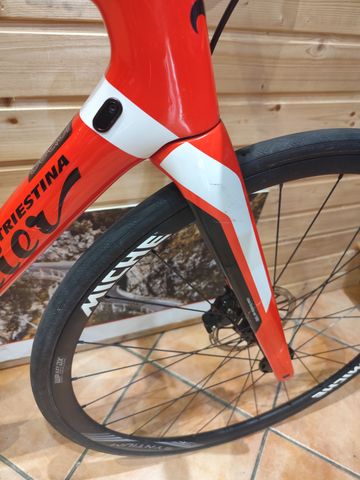 Brugt Wilier Gtr Team Disc Sram Rival 2023 2022 Road & Gravel — billede 8 af 14