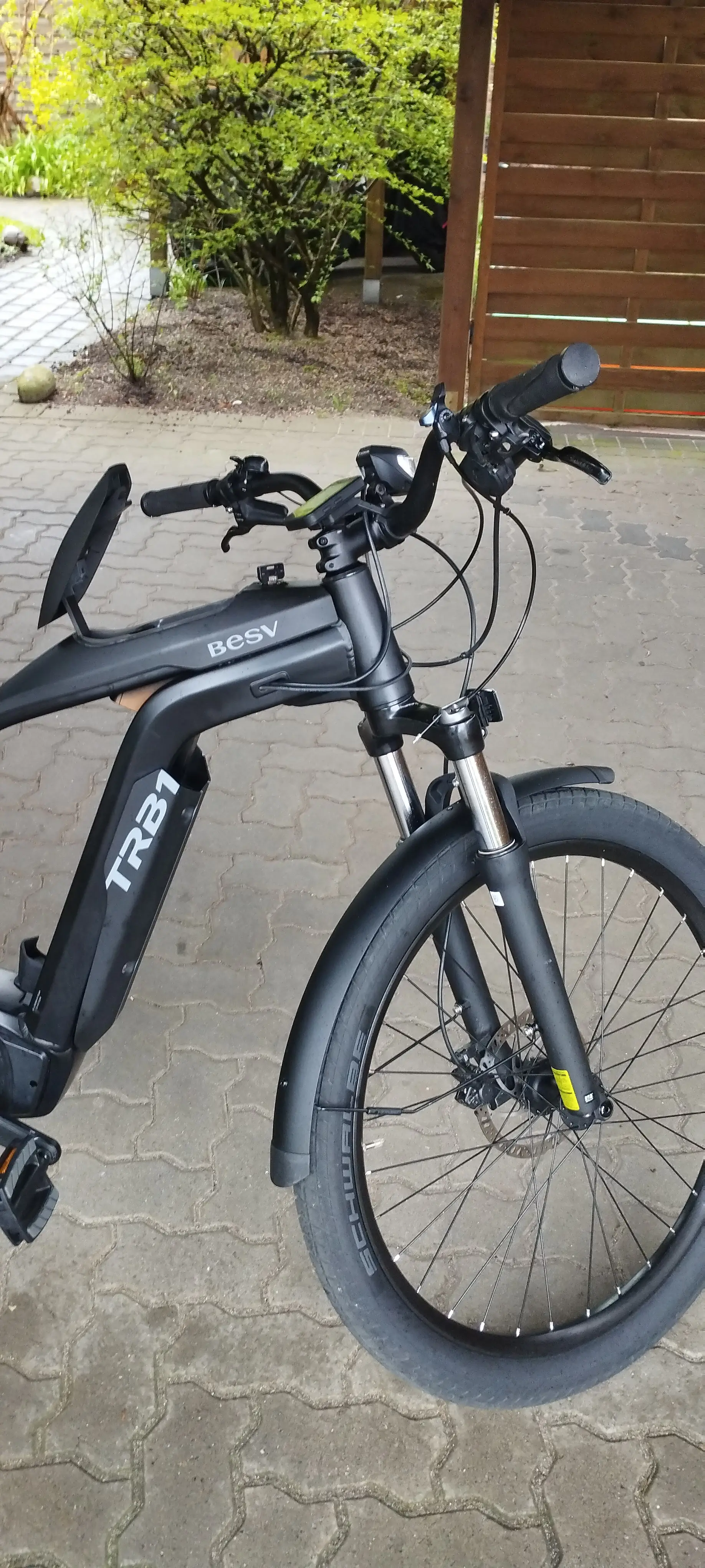 BESV TRB1 Urban used in L buycycle