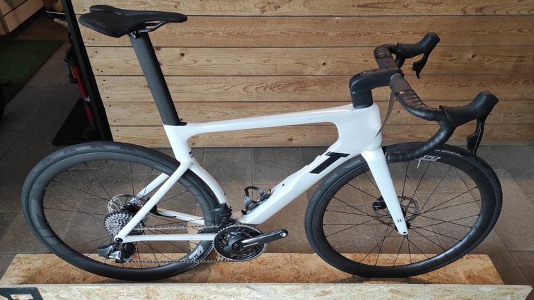 3T STRADA ITALIA FORCE D2 AXS 2X12 ZIPP 303 FIRECREST 2024