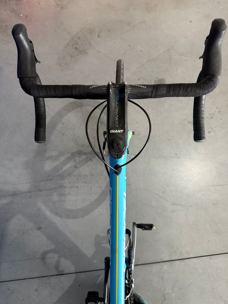 Used Giant Propel Advanced SL 2 2016 2016 Road & Gravel, Blue — image 6 of 7