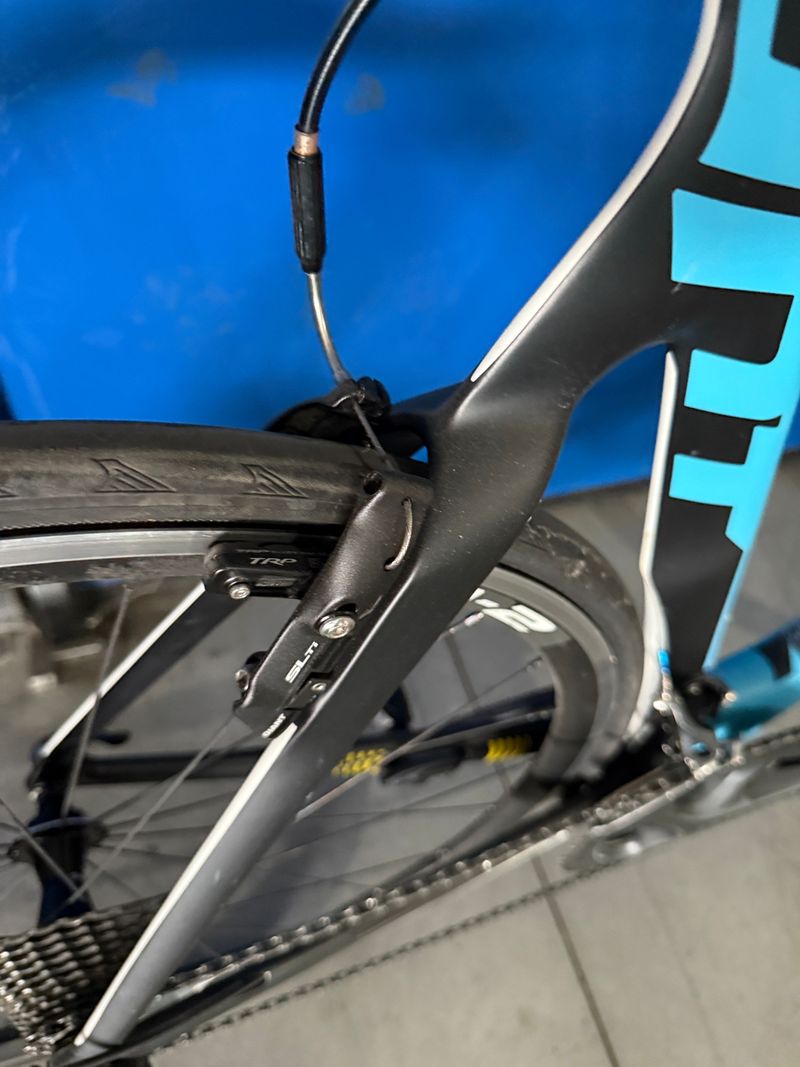 Used Giant Propel Advanced SL 2 2016 2016 Road & Gravel, Blue — image 4 of 7