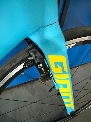 Used Giant Propel Advanced SL 2 2016 2016 Road & Gravel, Blue — image 5 of 7