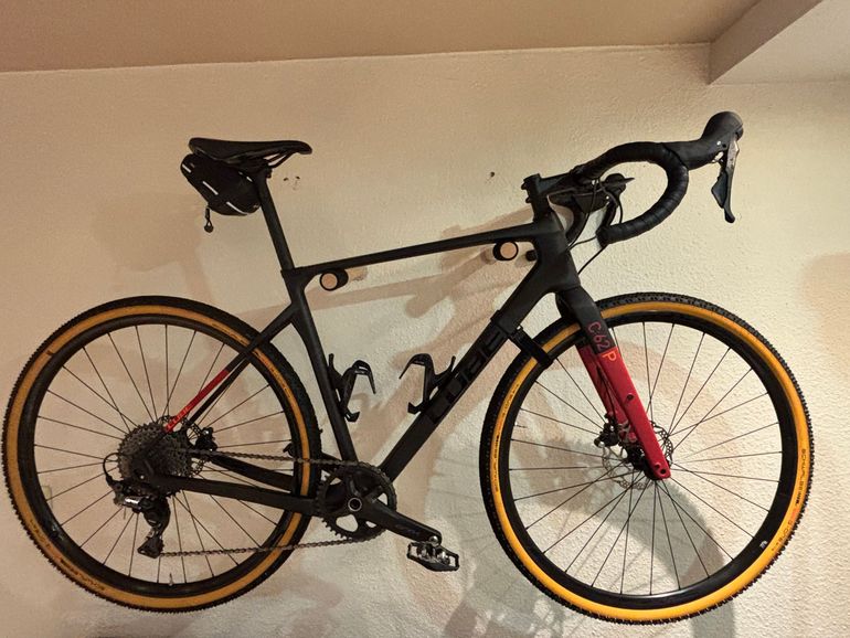 Gebrauchtes CUBE Nuroad Shimano GRX 2023 Road & Gravel, Schwarz — Bild 1 von 4