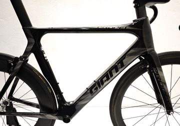 Used Giant Propel Advanced Pro 0 2017 Frameset 2017 Road & Gravel, Black — image 4 of 11