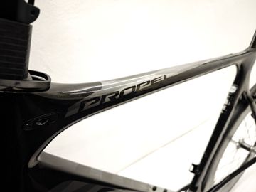 Used Giant Propel Advanced Pro 0 2017 Frameset 2017 Road & Gravel, Black — image 6 of 11