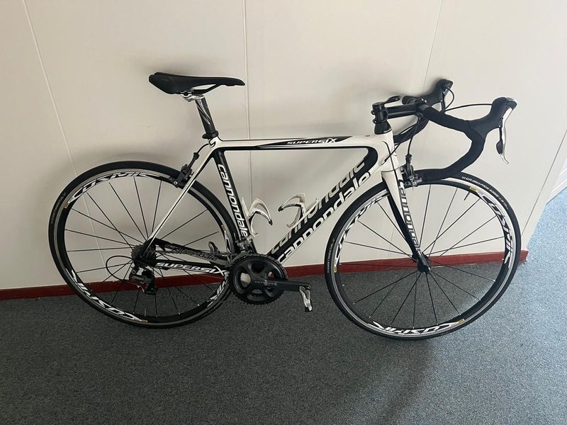 Used Cannondale Supersix Ultegra 6700 2010 2010 Road & Gravel