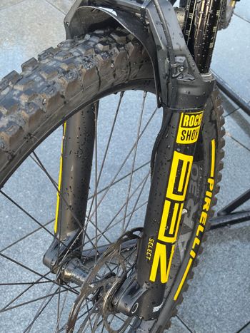 Canyon Torque 27.5 AL 5 2022 2022 Mountainbike usato, Nero — immagine 10 di 10