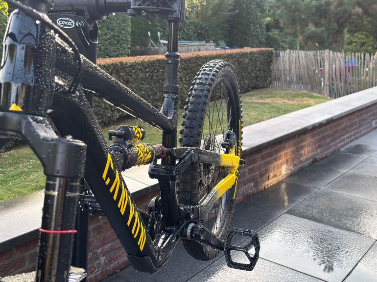 Canyon Torque 27.5 AL 5 2022 2022 Mountainbike usato, Nero — immagine 5 di 10