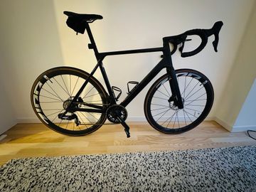 Canyon Ultimate CF SLX 8 Force AXS 2023 2023 Road & Gravel usato