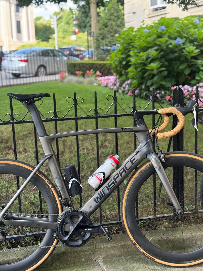 Used WINSPACE Winspace 2023 Road & Gravel, Black — image 1 of 5