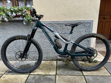 Orbea RALLON M20 2023 2023 Mountainbike usato, Verde — immagine 8 di 11