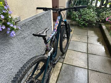 Orbea RALLON M20 2023 2023 Mountainbike usato, Verde — immagine 7 di 11