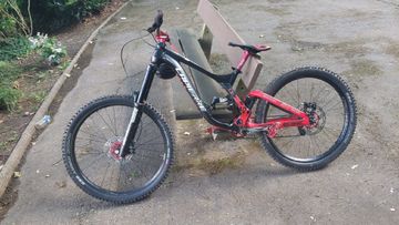Used Lapierre Dh 727 2017 2017 Mountainbike, Black — image 2 of 6