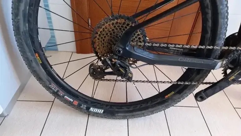 Used Orbea OIZ M-TEAM 2018 2018 Mountainbike — image 4 of 7