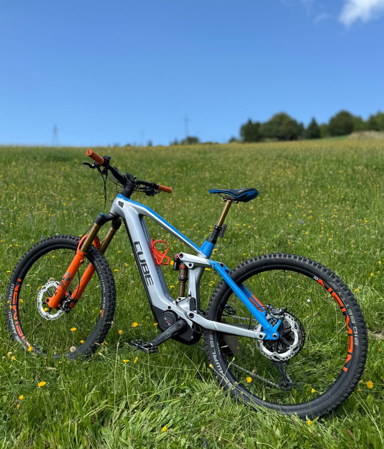 Cube Stereo Hybrid 160 Hpc Action Team 2021 Bicycle Cube Stereo