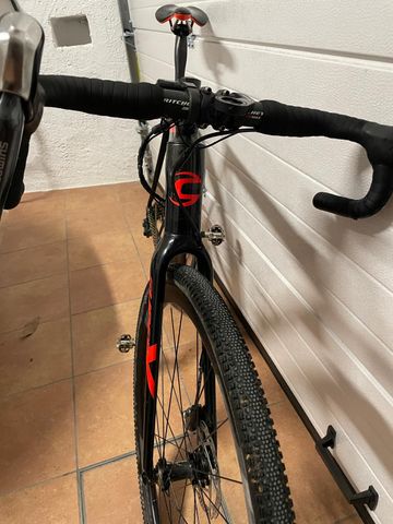 Použité Cannondale SuperX Di2 2018 2018 Road & Gravel — obrázek 8 z 9