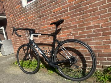 Brugt CUBE ATTAIN GTC Race 2019 2019 Road & Gravel — billede 2 af 9