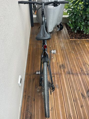 Specialized Sirrus X 2020 Mountainbike d'occasion — image 2 sur 14