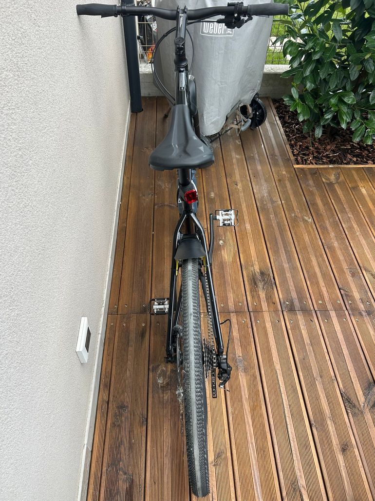 Gebrauchtes Specialized Sirrus X 2020 Mountainbike, Schwarz — Bild 2 von 14