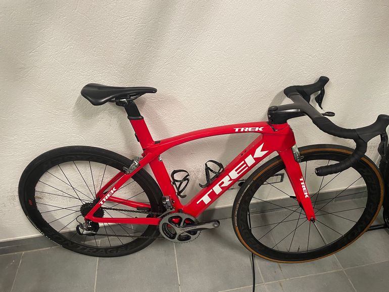 Used Trek Madone Race Shop Limited 2017 2017 Road & Gravel, Red — image 3 of 9