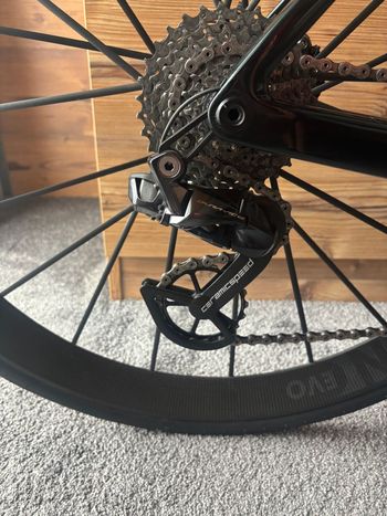 Used Scott Addict Shimano Dura Ace Di2 2023 Road & Gravel, Black — image 4 of 12