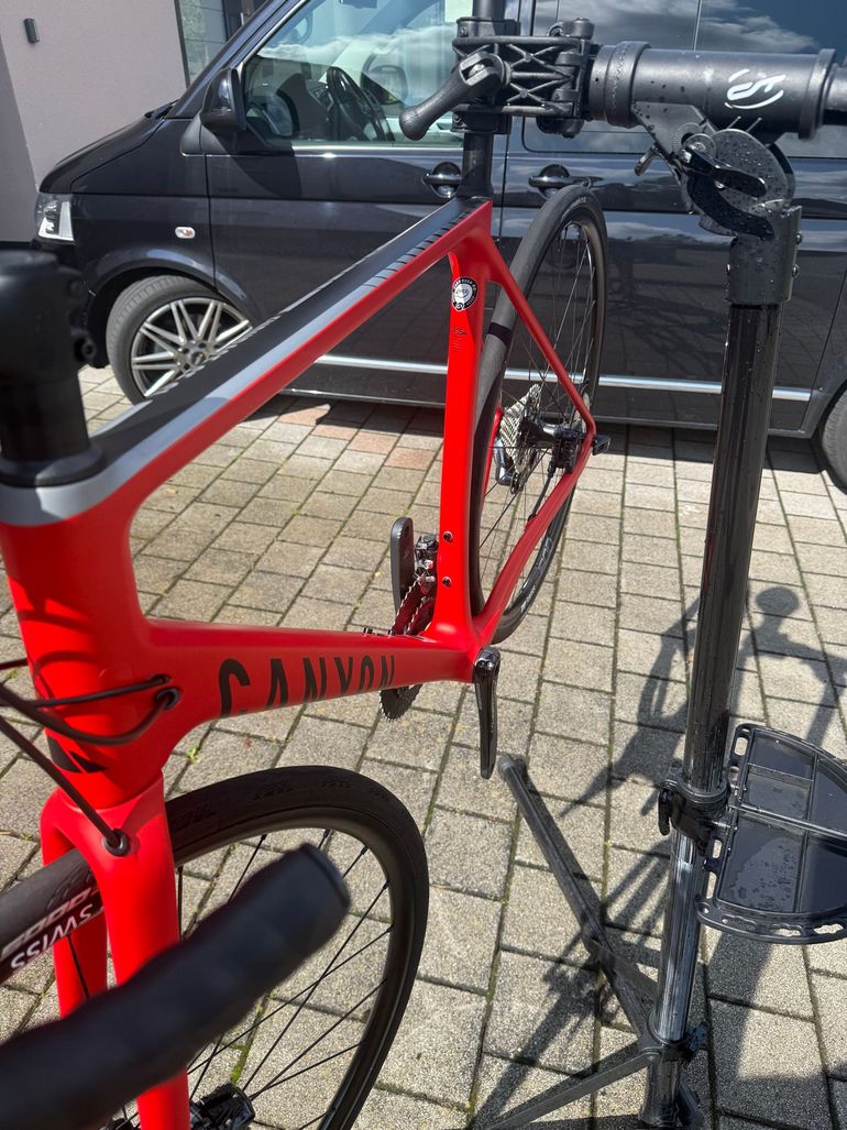 Brugt Canyon Endurace CF SL Disc 8.0 2020 2020 Road & Gravel — billede 2 af 8