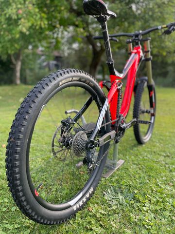 Gebrauchtes Giant Glory 2 2018 Mountainbike, Rot, 27, 5 (650B) — Bild 4 von 10