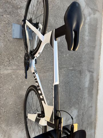 Used Giant Trinity Advanced Pro 2 2020 2020 Road & Gravel, White — image 8 of 17