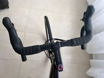 Używany Bianchi Aria Shimano 105 2022 Road & Gravel — zdjęcie 5 z 6