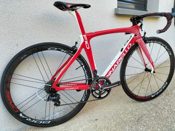 Used Pinarello F10 2019 Road & Gravel, Red — image 6 of 9