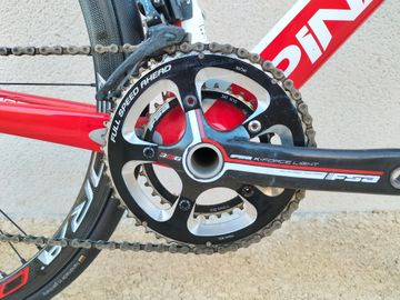 Used Pinarello F10 2019 Road & Gravel, Red — image 4 of 9